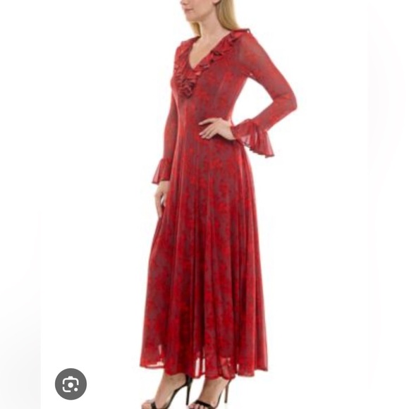 Taylor Dresses & Skirts - Taylor Red rufle V neck flare Long Sleeve elegant Floral maxi Dress